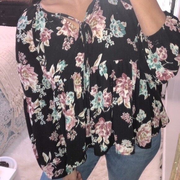 Altar’D State size medium black floral boho babydoll top - Picture 4 of 7